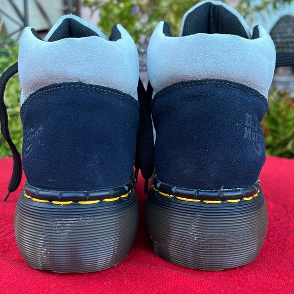 🏴󠁧󠁢󠁥󠁮󠁧󠁿 New Dr. Martens MIE 8347 Chunky Suede Platform Ankle Boots UK 5 - Picture 15 of 17